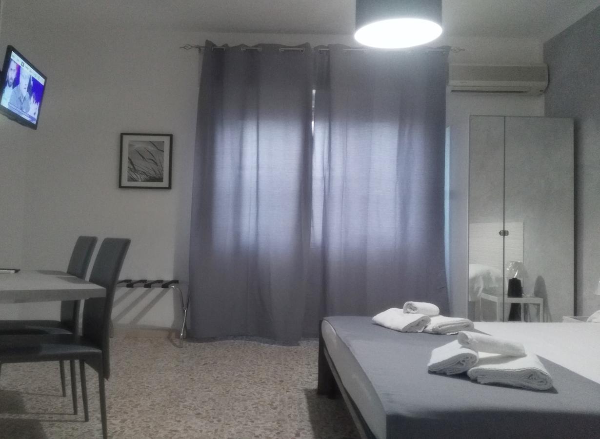 Alghero Seaside Guest House - Affittacamere المظهر الخارجي الصورة