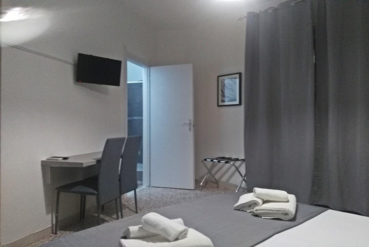 Alghero Seaside Guest House - Affittacamere المظهر الخارجي الصورة